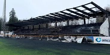 В Финляндии фаны сожгли трибуну стадиона