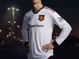 Manchester United presented the away uniform for the 2022/23 season