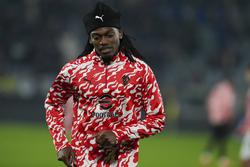 Rafael Leão könnte wegen einer Verletzung das Spiel gegen die Roma verpassen