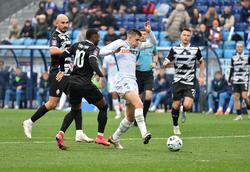 Екс-арбітр ФІФА пояснив, чому не був призначений пенальті у ворота «Зорі» в матчі з «Динамо»