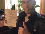 Марлос показал украинский паспорт (ФОТО)