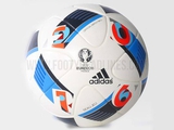 В сети появились фотографии официального мяча Евро-2016