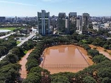 Fußball in Brasilien wegen Überschwemmung unterbrochen
