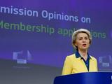 Офіційно. Єврокомісія рекомендувала надати Україні статус кандидата в члени ЄС