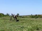 Бывает и такое: последствия неправильно установленного «опорника» миномёта во время атаки ВСУ по врагу (ВИДЕО)