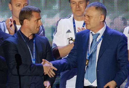 Ігор Суркіс — Реброву: «Дякуємо за ваш внесок у розвиток українського футболу»