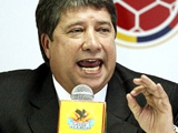 Женские организации Колумбии требуют отставки тренера сборной