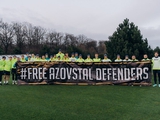 «Free Azovstal Defenders». Сборная Украины призвала освободить защитников «Азовстали» (ФОТО)