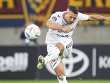 VIDEO: Lukasz Podolski scores from his own half