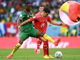 Скандал! Полузащитник сборной Камеруна, который был игроком «Зари», вышел на матч ЧМ-2022 с флагом россии