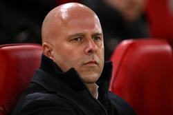 Арне Слот вперше в ролі тренера програв у трьох матчах поспіль