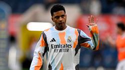 Gilberto Silva urged Arsenal to acquire Rodrygo Goes
