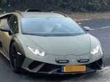 Ерлінг Холанд придбав рідкісний автомобіль Lamborghini за 250 тисяч фунтів. Форвард МС заробляє цю суму за 2 дні (ФОТО)
