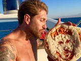 Серхио Рамос съел пиццу со своим лицом (ФОТО)