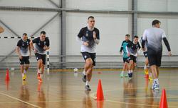 «Не понимаю, какой смысл от таких клубов в УПЛ», — спортврач о тренировках «Полтавы» на паркете