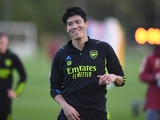 Zinchenko's rival Takehiro Tomiyasu is Arsenal's Player of the Month