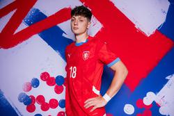 «Вулверхэмптон» объявил о трансфере защитника «Жироны»