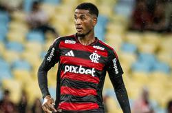 «Динамо» действительно интересовалось Клейтоном из «Фламенго», но до переговоров дело не дошло и о трансфере речи не идёт