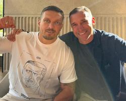 Андрій Шевченко привітав Усика з Днем народження