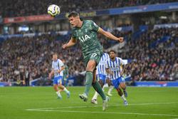 Томас Франк розвіяв чутки щодо можливого трансферу Мікі ван де Вена