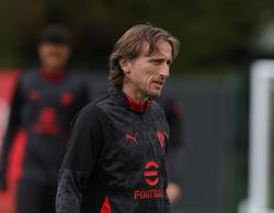 Лука Модрич подарував кожному гравцю «Мілана» iPhone, щоб не співати пісню-посвяту