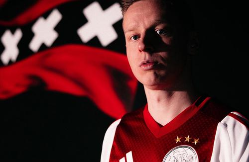 Официально. Александр Зинченко — игрок «Аякса»