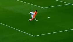 Ничего не напоминает? Михавко vs Эгиналду и пенальти для «Шахтера» (ВИДЕО)