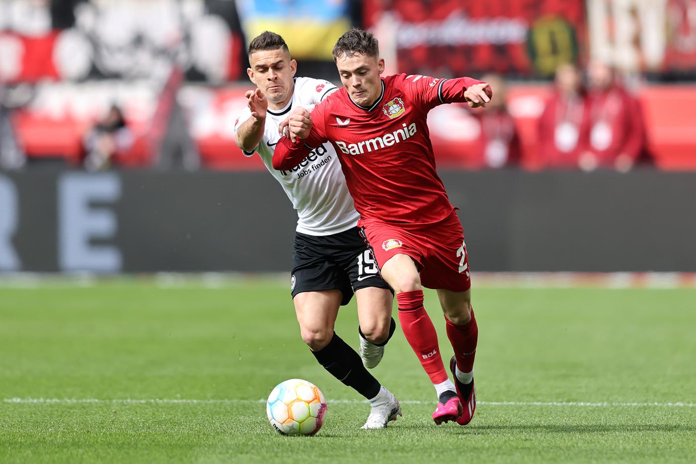 Bayer - Eintracht - 3-1. Deutsche Meisterschaft, 27. Runde. Spielbericht, Statistik.