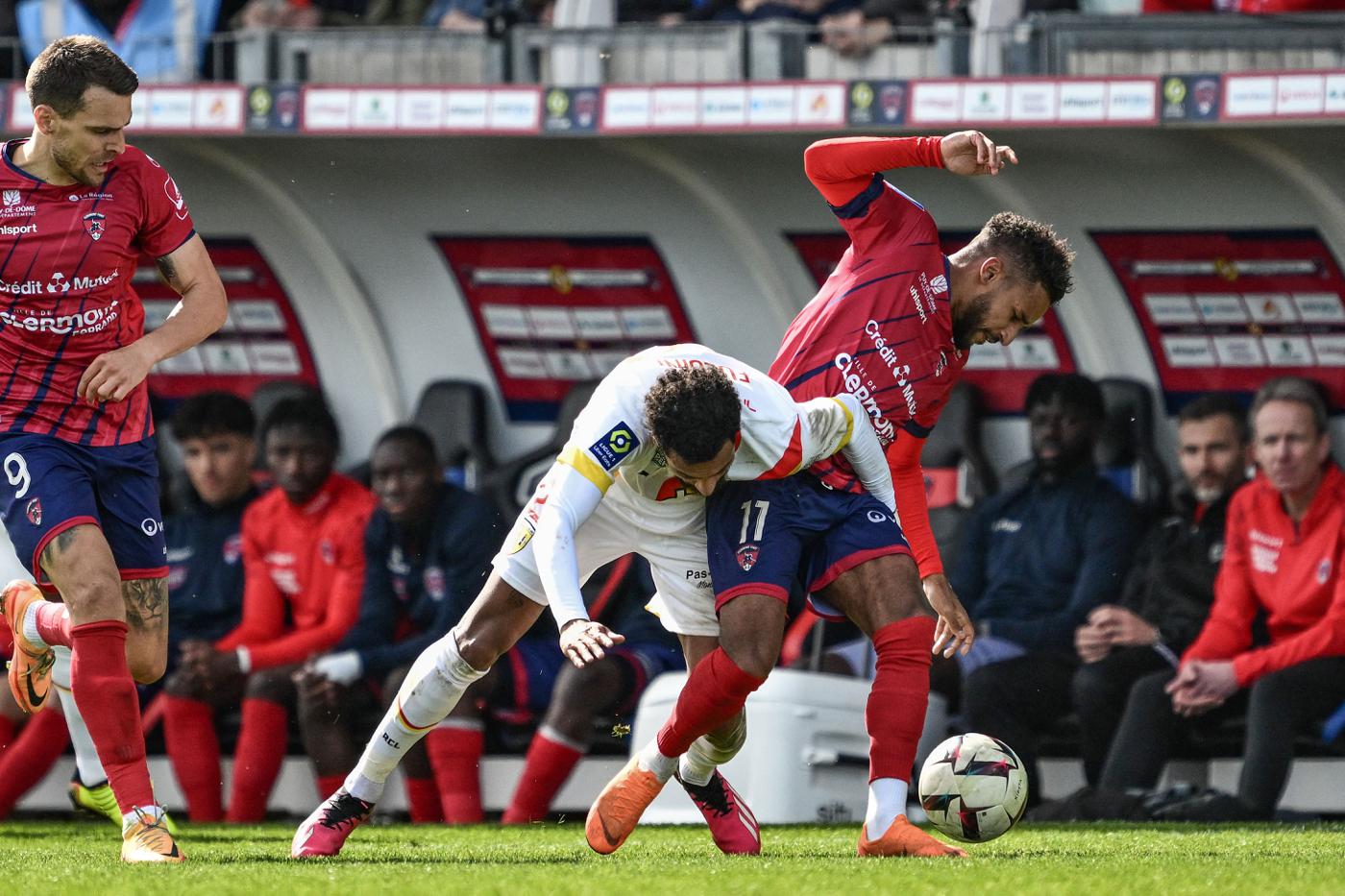 Clermont - Lans - 0:4. French Premier League, round 27. Match Review, Statistics