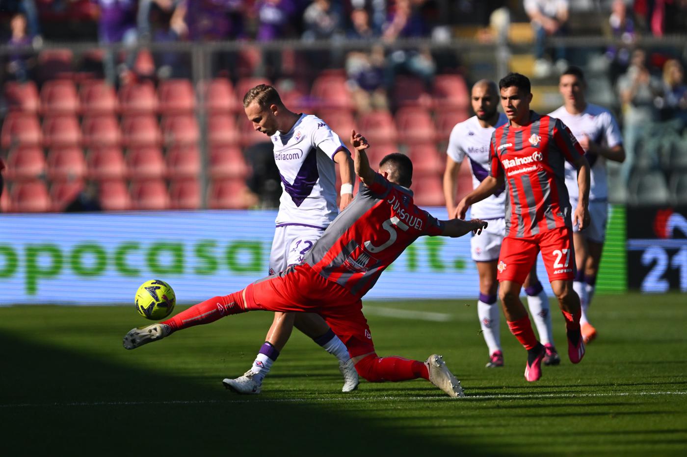 Cremonese - Fiorentina - 0:2. Italian Championship, 26th round. Match Review, Statistics