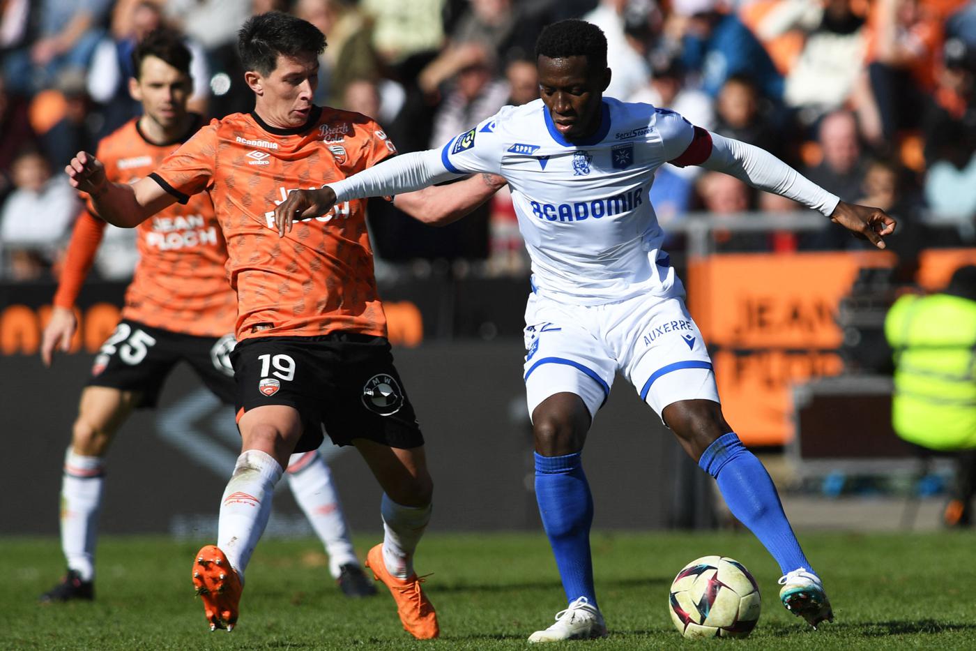 Lorient gegen Auxerre - 0-1. Französische Meisterschaft, Runde 25. Spielbericht, Statistik.