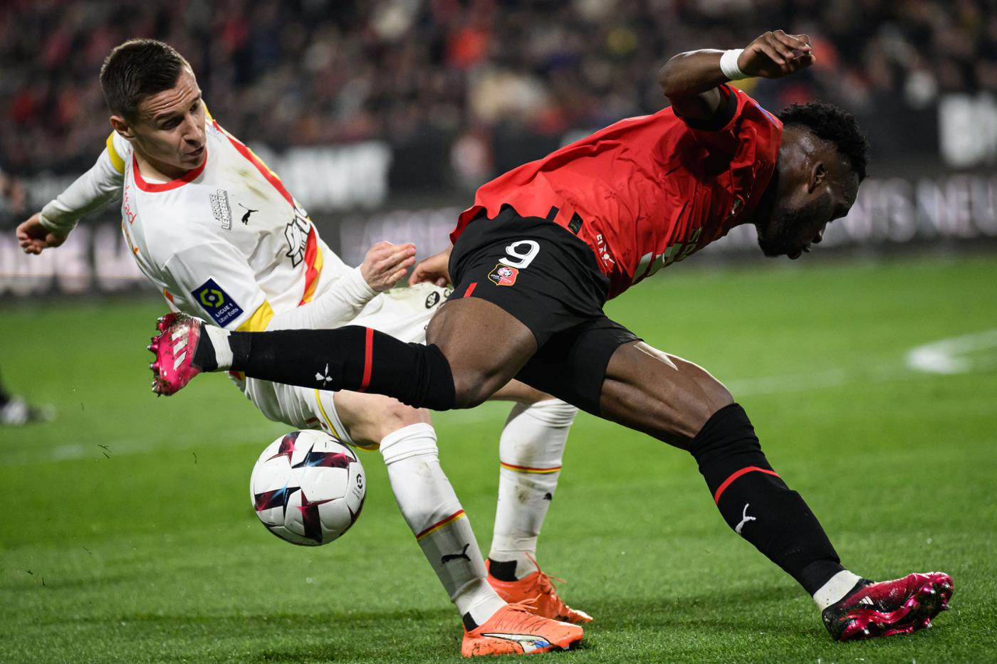 Rennes - Obiektyw - 0:1. Mistrzostwa Francji, 29. runda. Przegląd meczu, statystyki