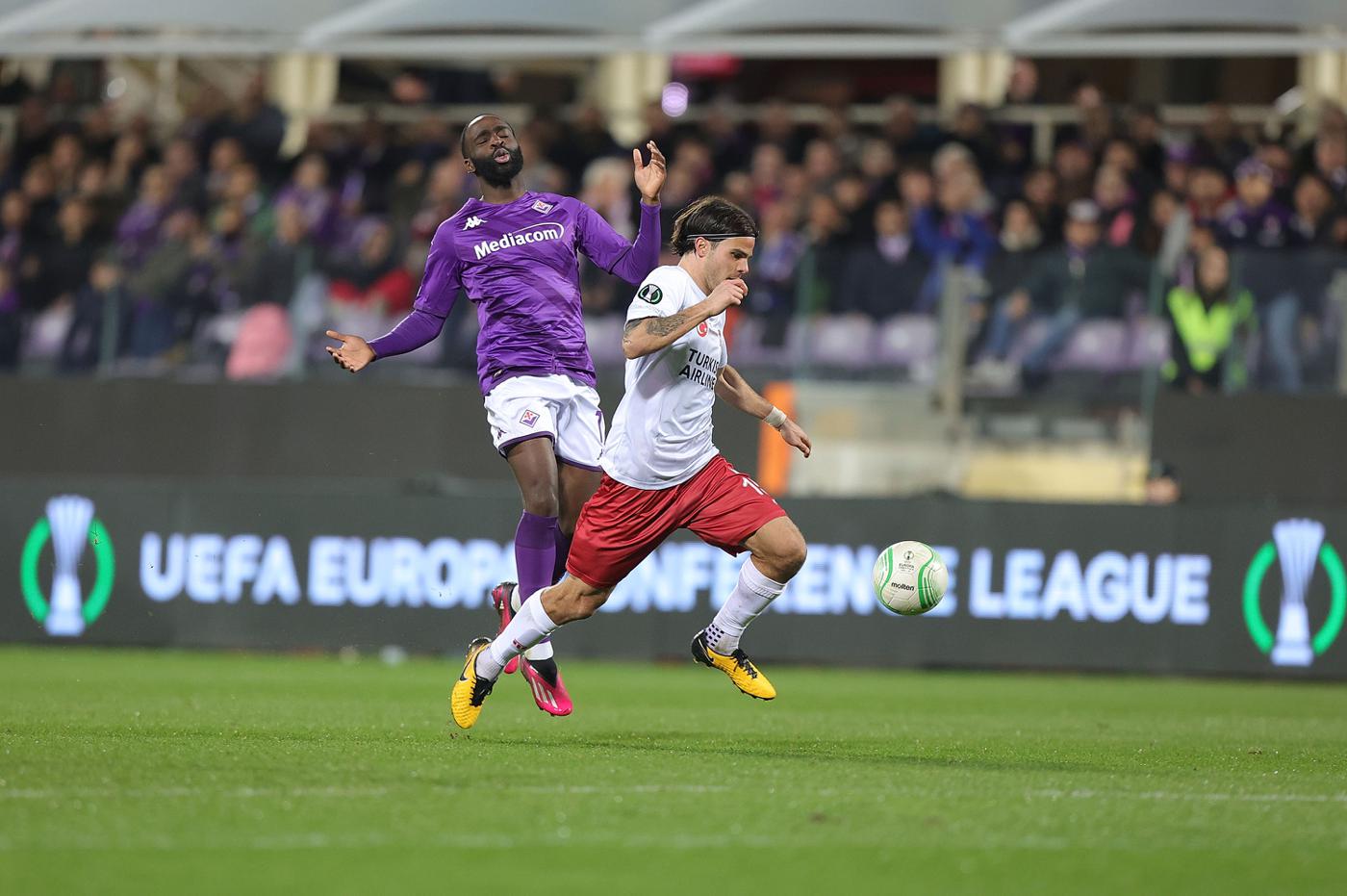 Sivasspor vs Fiorentina - 1:4. Conference League. Review of the match, statistics.