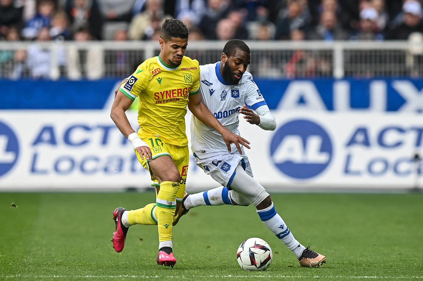 statistics Auxerre - Nantes - 2:1. French Championship, round 31. Match review,