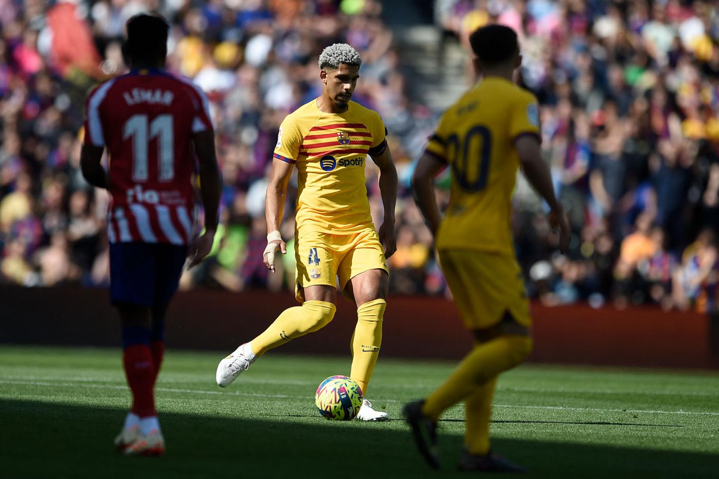 Barcelona - Atletico - 1:0. Spain Championship, round 30. Match review, statistics.