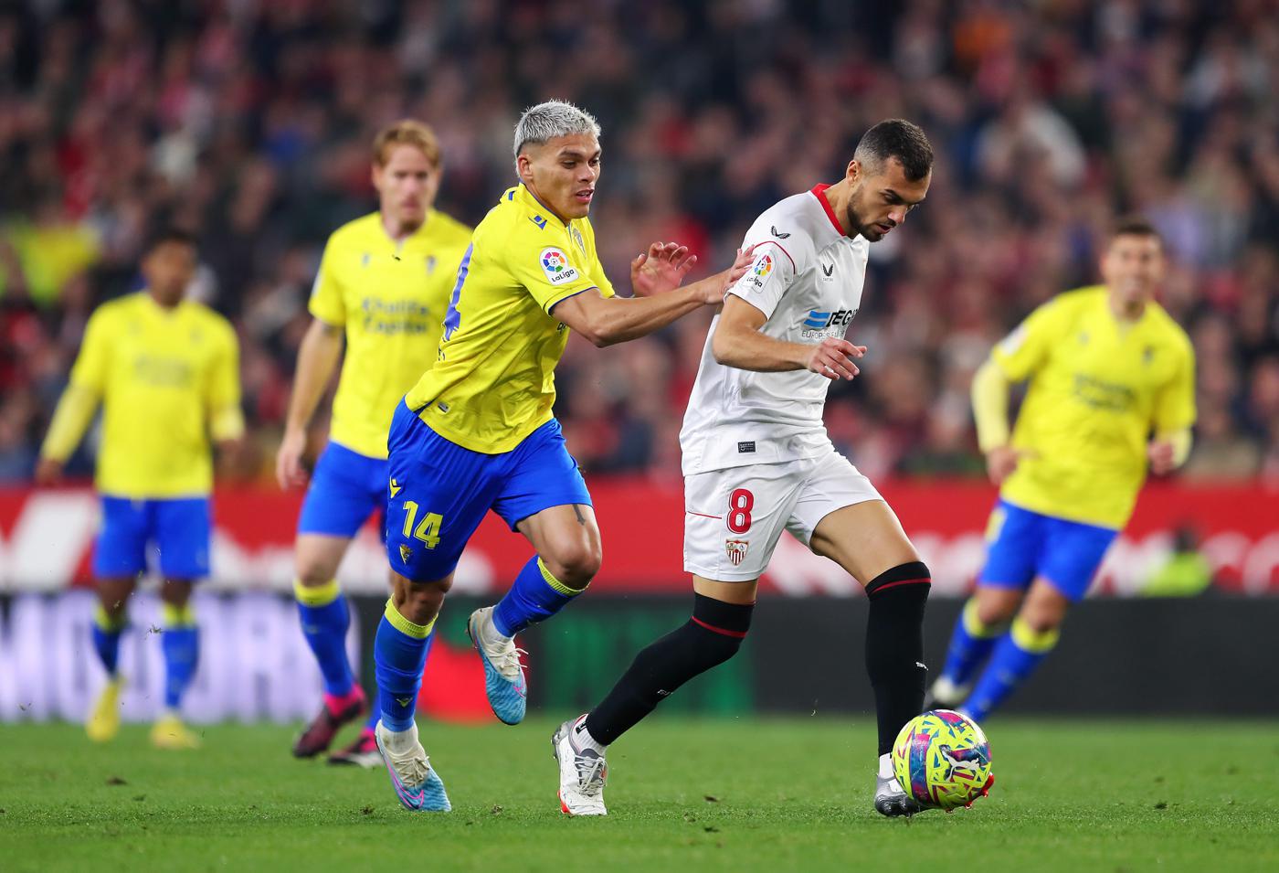 Cadiz - Sevilla - 0:2. Spanish Championship, 27th round. Match review, statistics