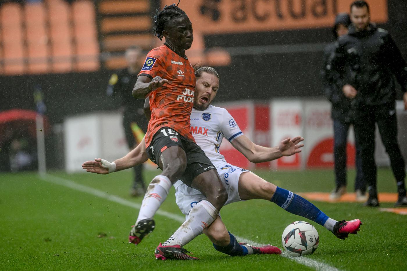 Lorient - Troyes - 2-0. French Championship, round 27. Match review, statistics