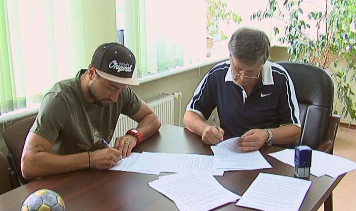 Алексей Антонов (слева) <br>фото: chernomorets.odessa.ua</br> 
