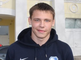 Дмитрий Безрук