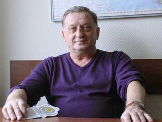 Виктор Кондратов