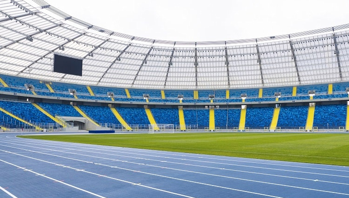 Стадионы украины