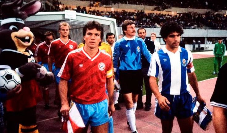 27 мая 1987 года. «Бавария» и «Порту» выходят на финальный матч Кубка чемпионов. На месте португальцев тогда могли и должны были быть другие «бело-синие»...