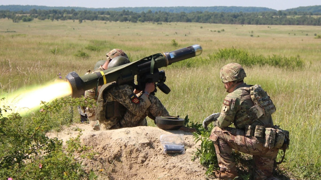 Javelin missile launch