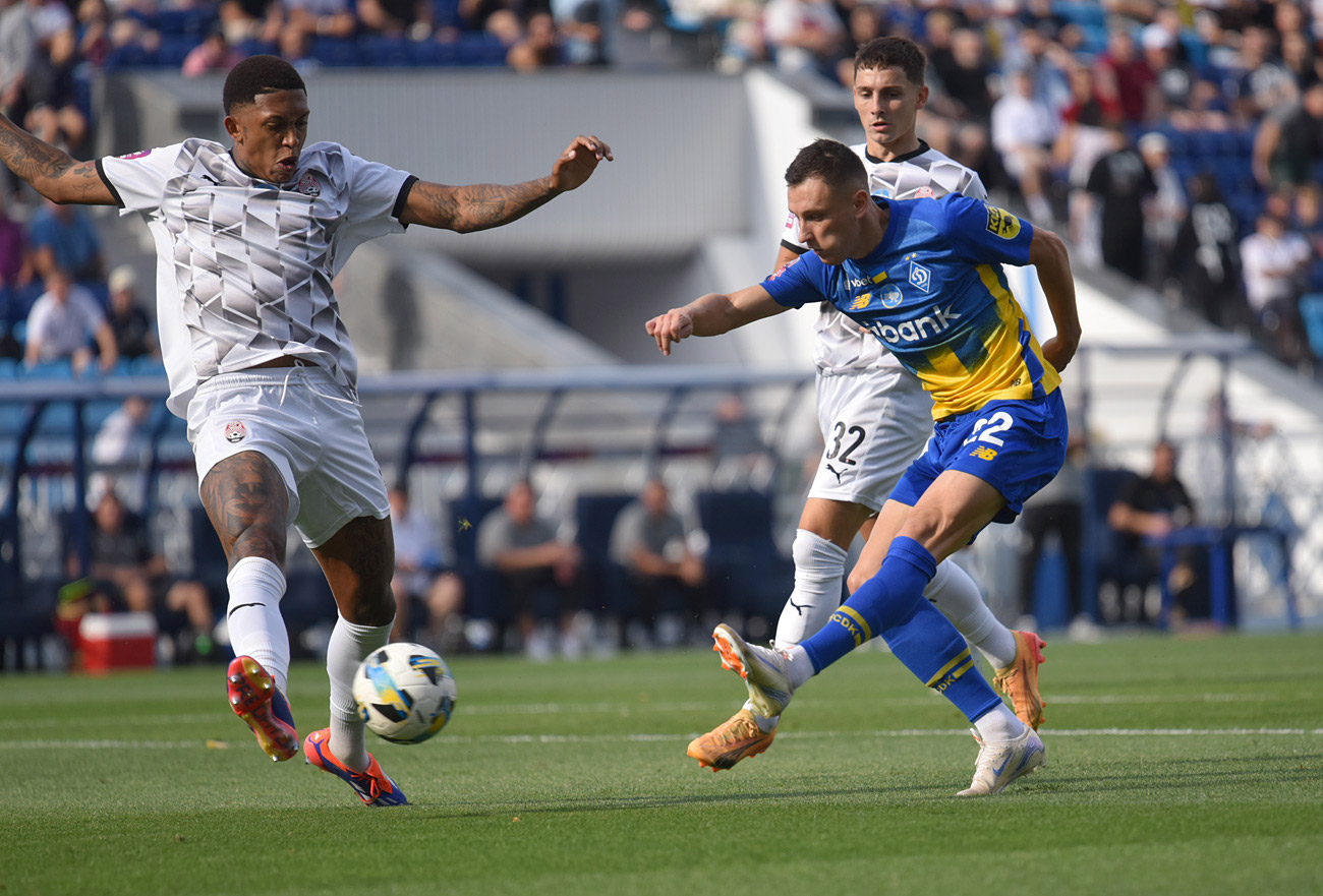 Динамо — Заря: где смотреть, онлайн трансляция